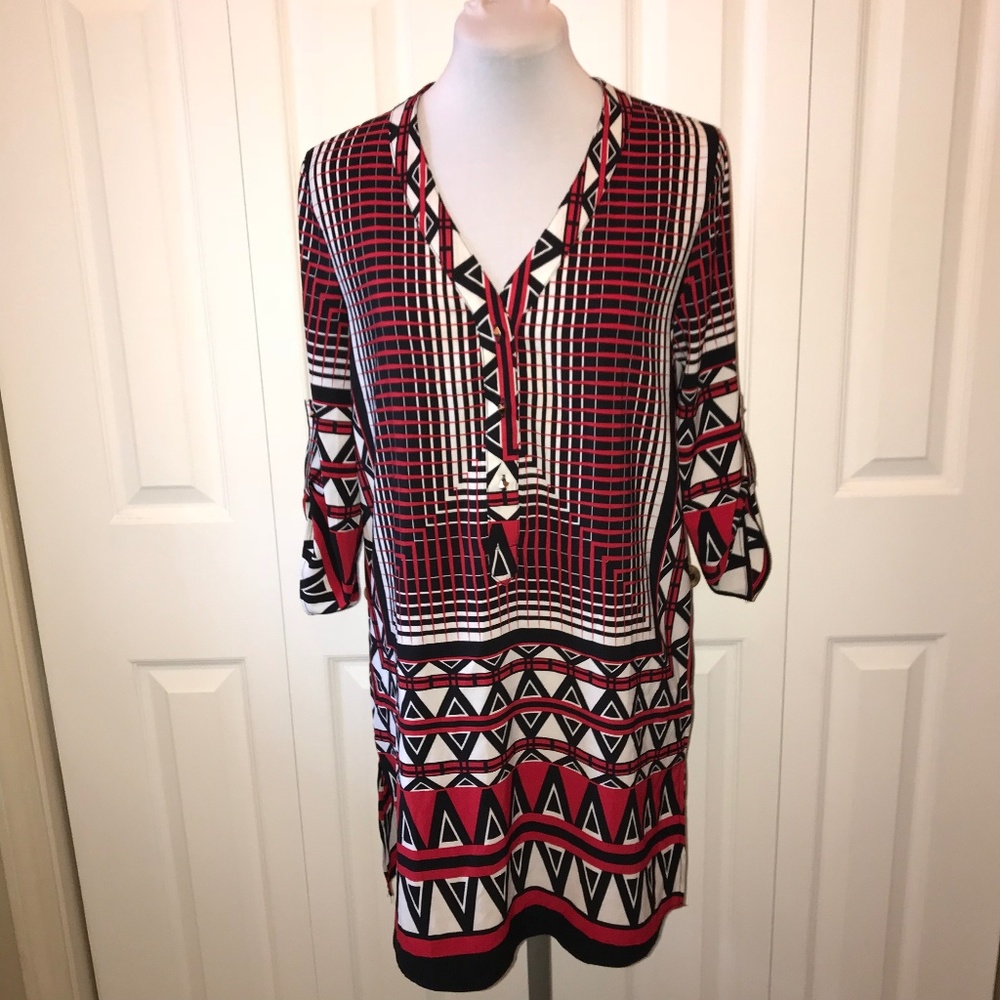 Gracie Geometric Long Tunic Top Tab Sleeves sz S
